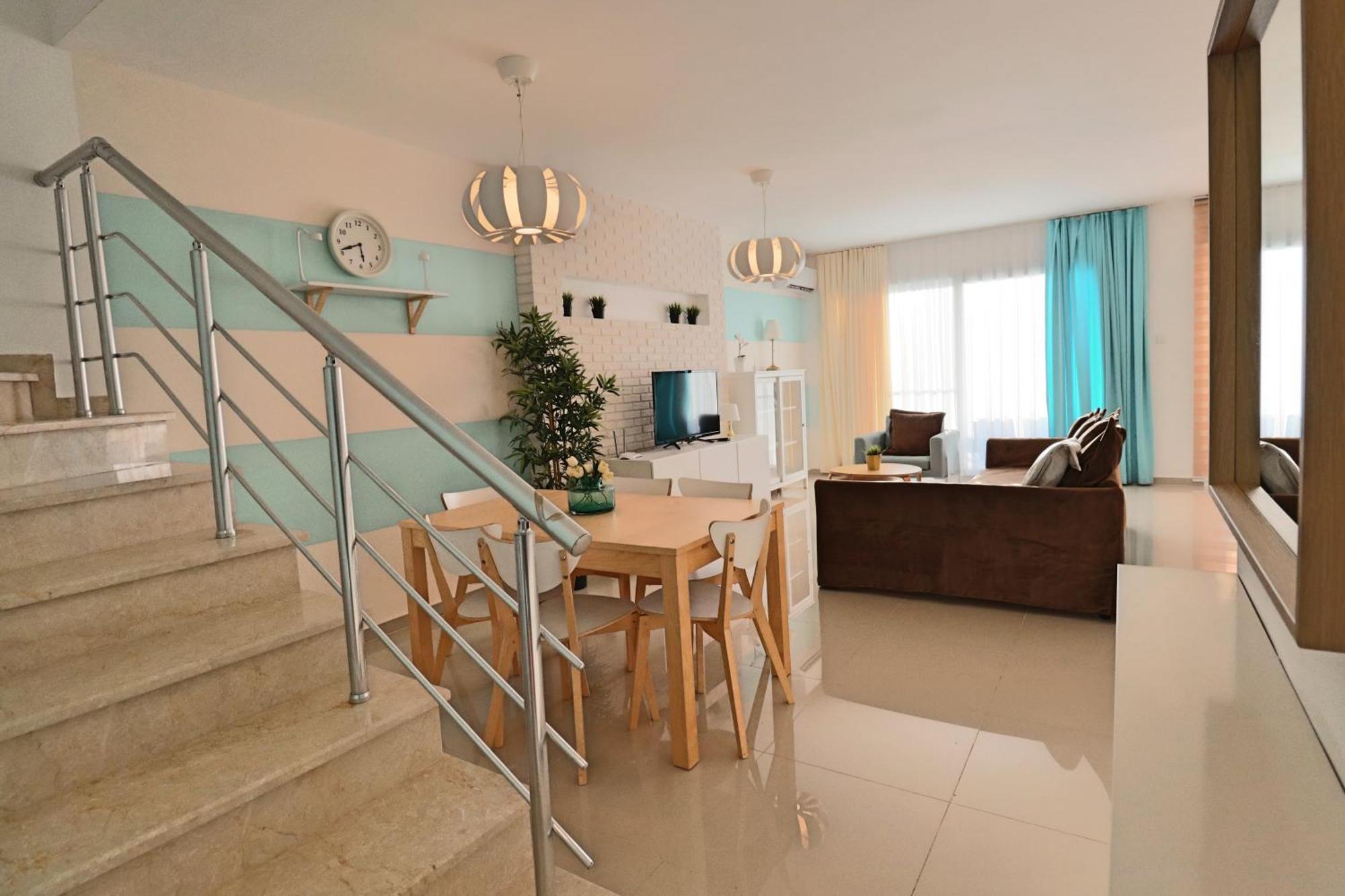 Caesar Beach Villas And Apartments Gastria Esterno foto